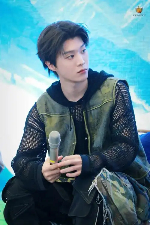 #范丞丞现在就出发#