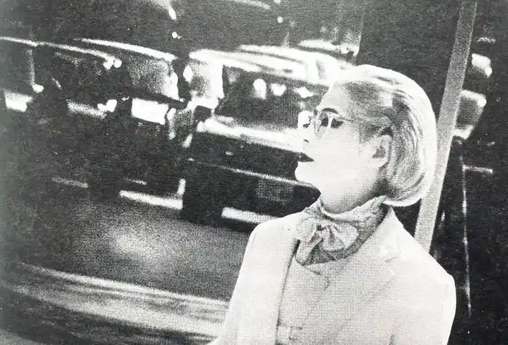 2005年横滨玛丽去世:站街60年拉客无数,只为一句无法