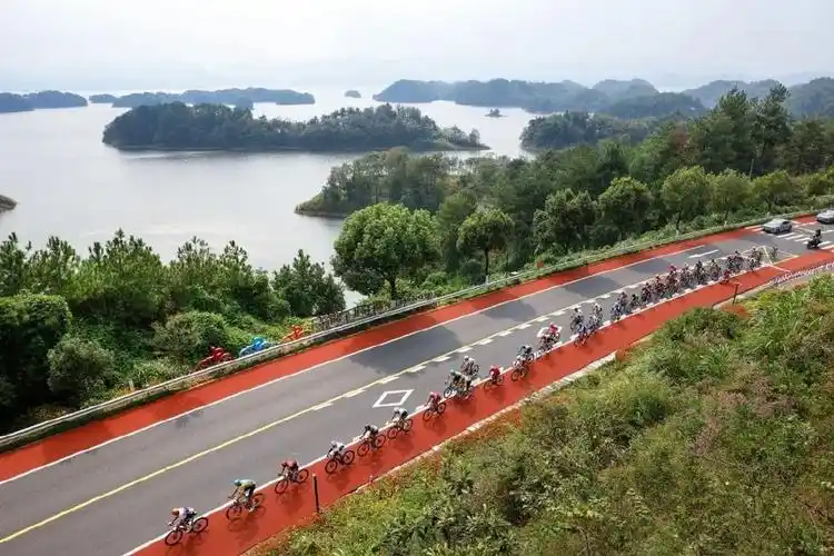 这条长约5个马拉松的亚运赛道选手比完都说美