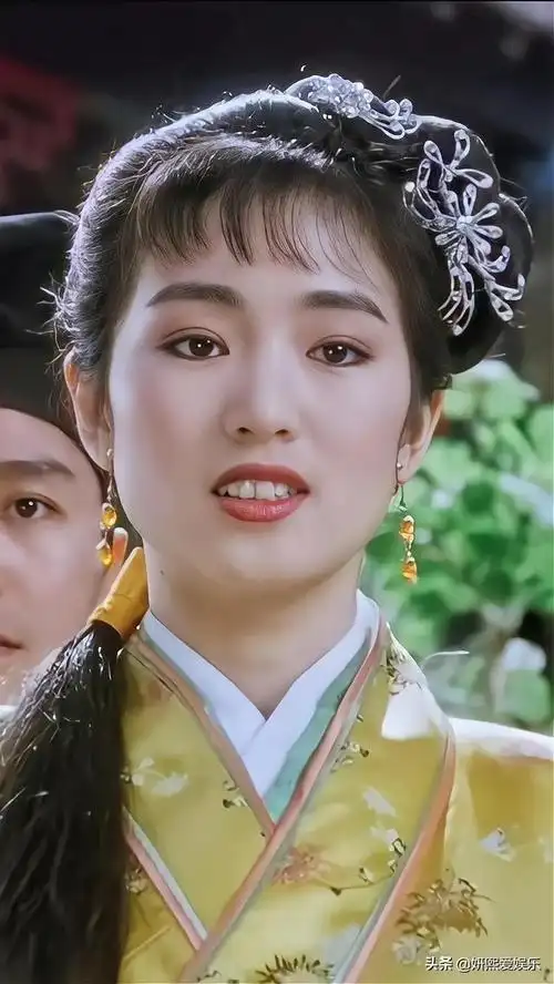 巩俐的颜值巅峰明艳大气漂亮动人