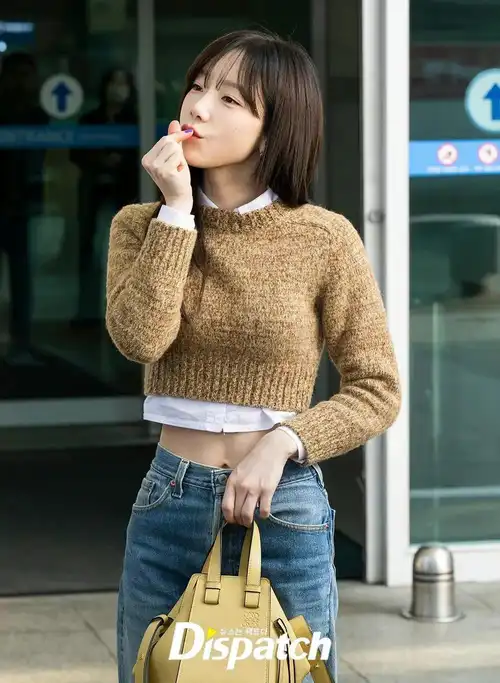 韩国女星金泰妍 最新机场照尽显清纯动人魅力_影响_sm_金泰荣