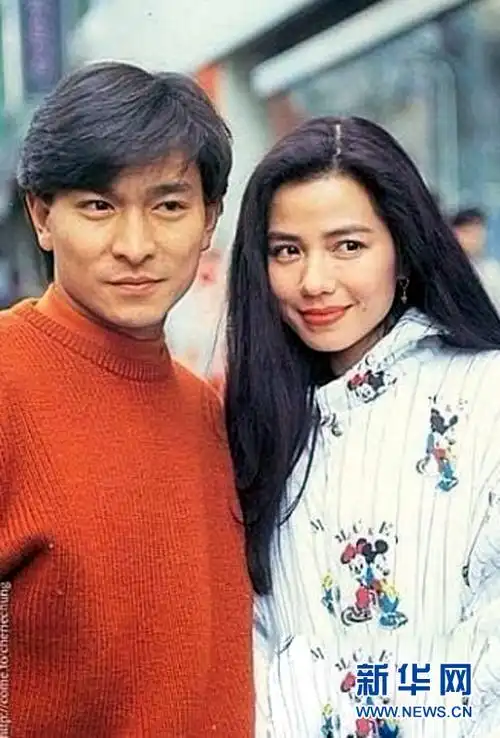 昔日巨星罕见珍贵合影 感受90年代众星花样年华 (13/14)