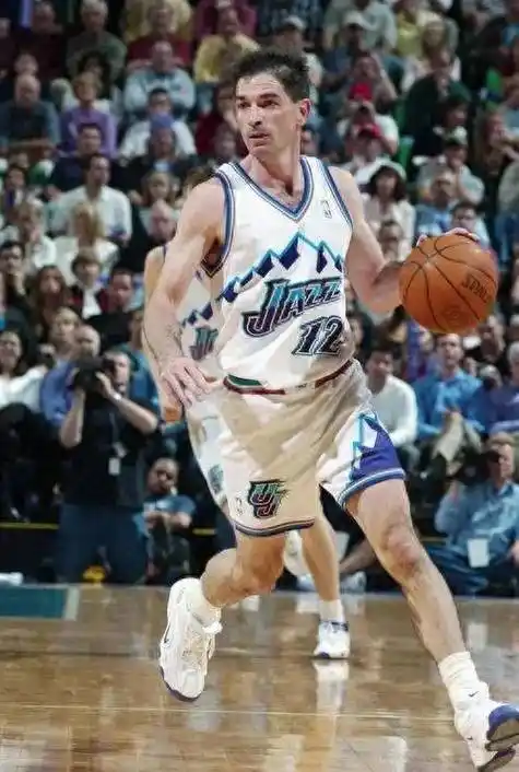 退役后的约翰·斯托克顿,个人生活大揭秘_犹他爵士队_传球_队友