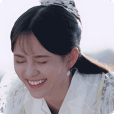 大笑鞠婧祎的表情包