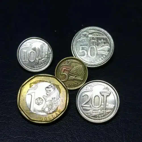 0元起拍,新版新加坡硬币一套5
