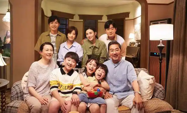 01《小舍得》大结局了,果然所有的剧情走向最终都逃不过中国式大团圆.