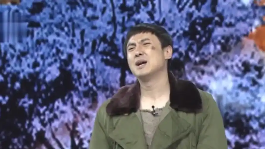 小品《扶不扶》,马丽扮演老太太碰瓷沈腾,看完没有不笑的