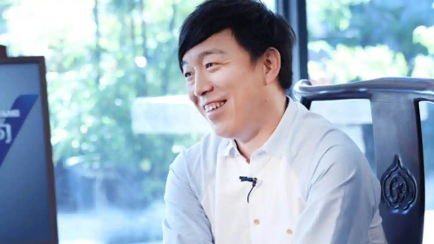 黄渤摔跤秀:高情商化解尴尬,引爆现场笑点