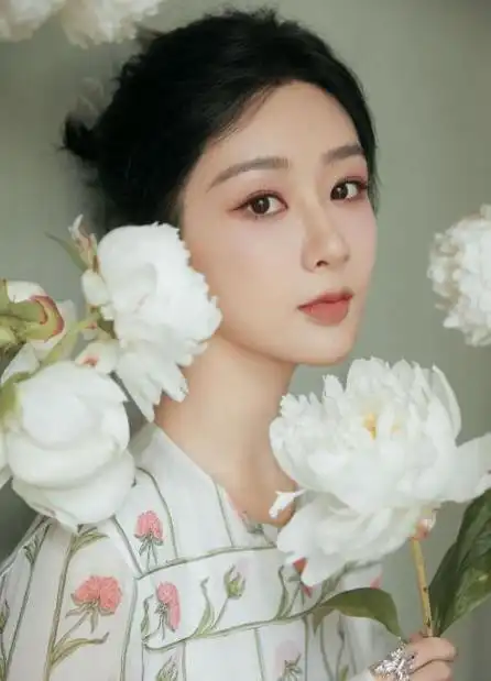 簪中录逆袭传奇还是娱乐圈最大笑话