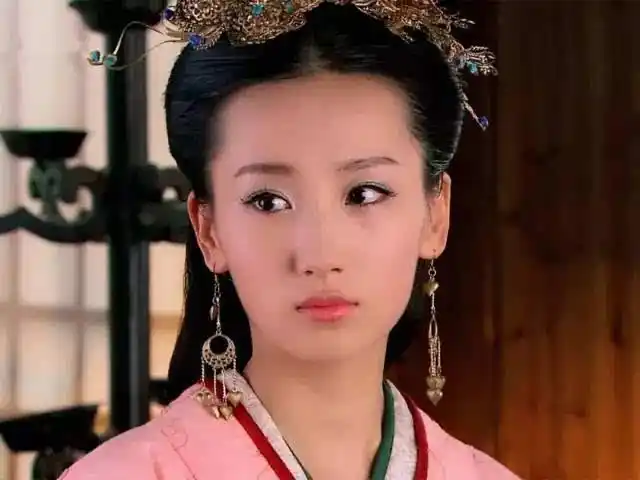 延禧攻略第一个领盒饭的秀女乌雅青黛这些年出演的剧可不少