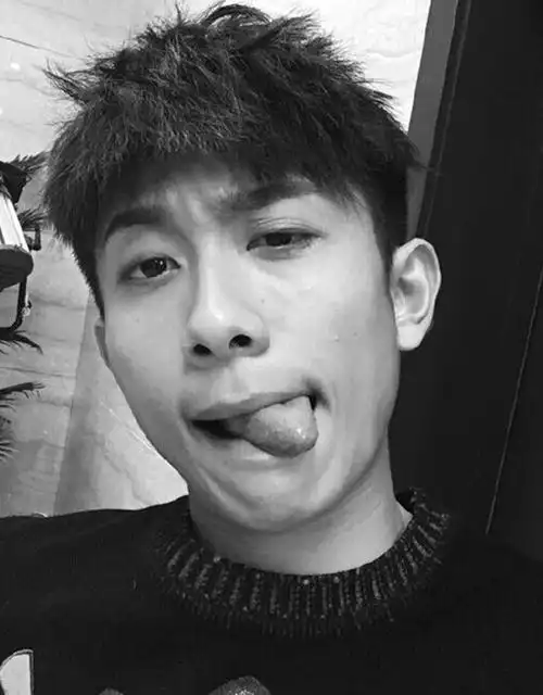 张一山顿时在我的心里变样了,你心目中的他什么样呢?