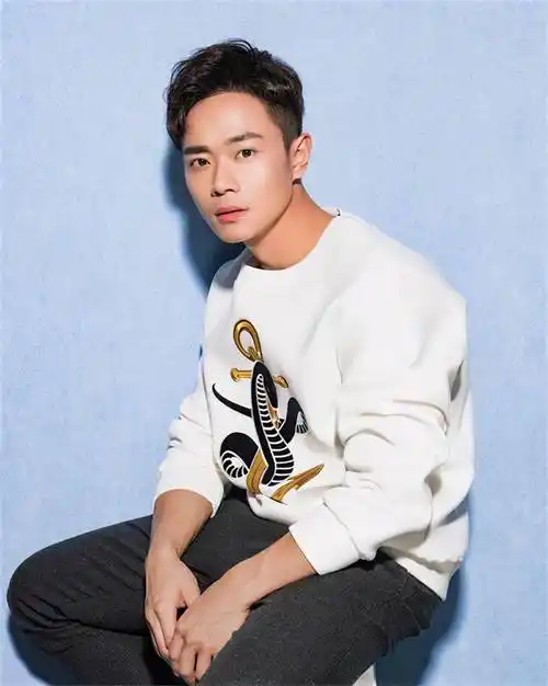 上海小囡曹骏的不争,让我心疼,可是这就是有些残酷的演艺圈_唐一菲_因