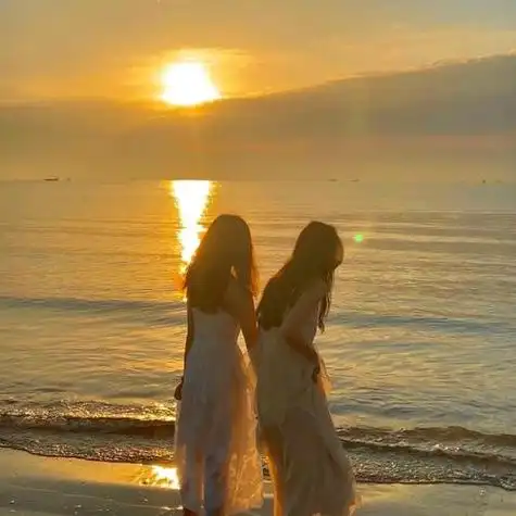 闺蜜头像:海边日落ins姐妹头像