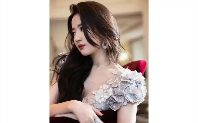 刘亦菲创维代言人,太美了