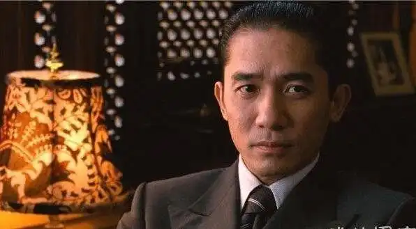 香港男星大背头刘德华不敌周润发网友论霸气我只服最后两位