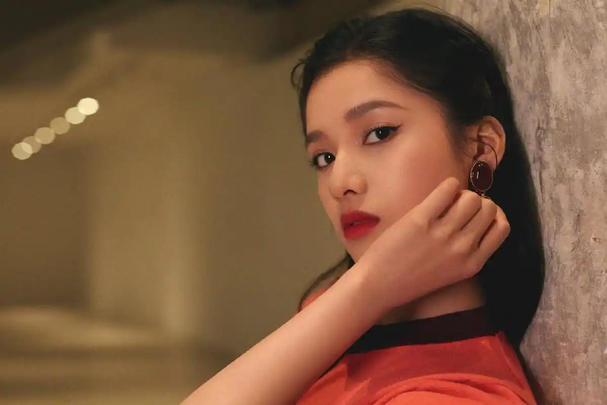 张婧仪:一见倾心