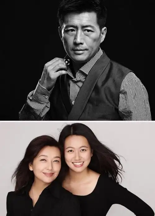 50岁江珊全家近照 离异后至今单身 19岁女儿像极了母亲!_网易订阅