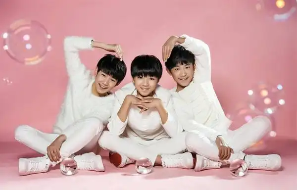 tfboys粉丝闹场小鲜肉发布会 新人andy淡定回应