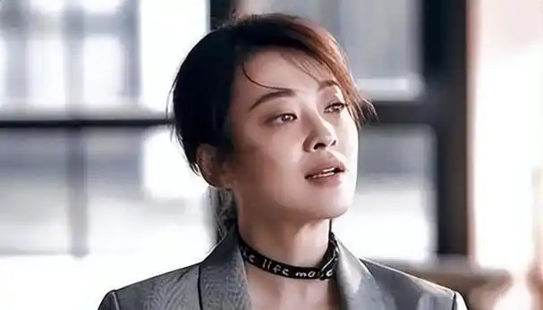 演员梅婷:离婚后很幸运,二婚嫁摄影师,我是两个孩子的幸福妈妈