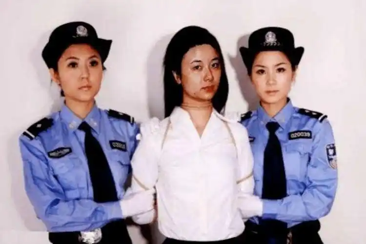 1991年,23岁的花季少女刘伊平被判死刑,她究竟犯了什么罪?