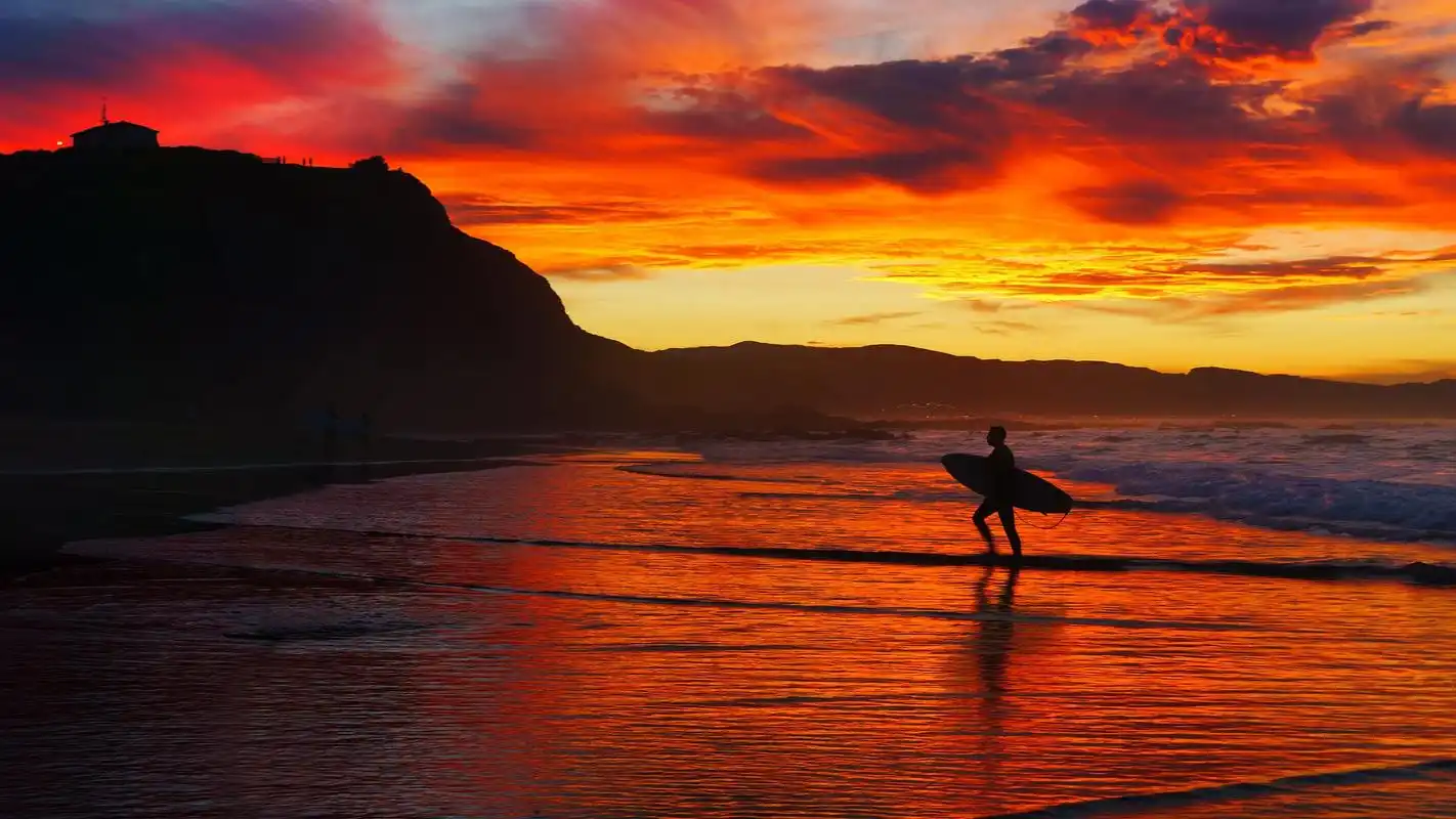 唯美夕阳海滩风景桌面壁纸下载