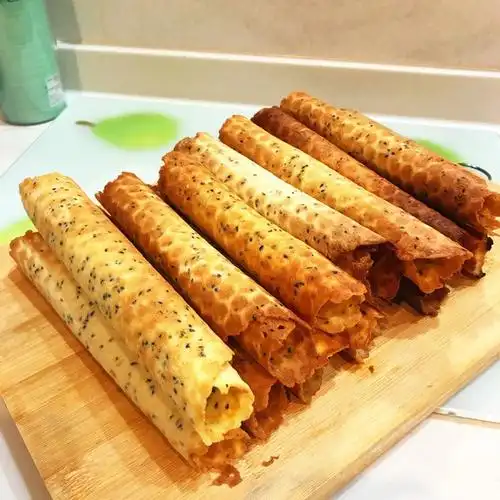 天很蓝_74u2做的平底锅脆皮蛋卷