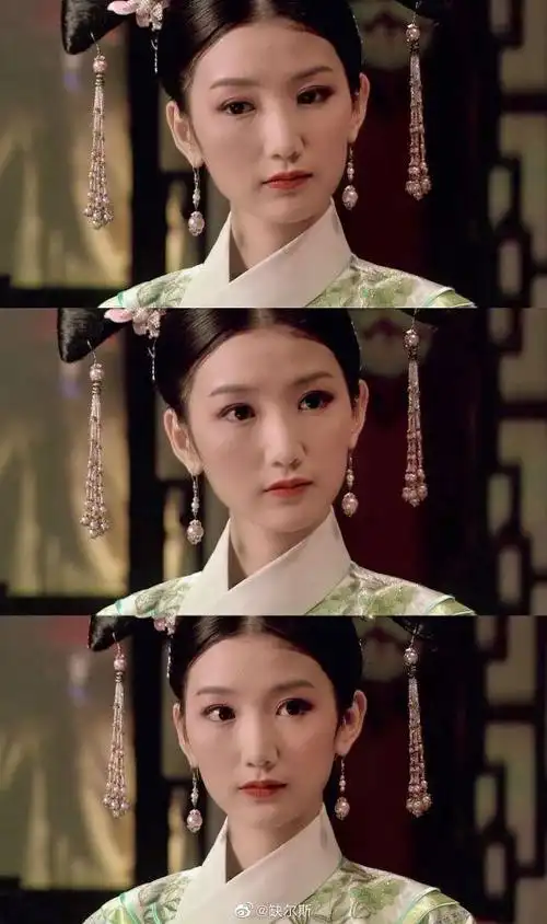 毛晓彤早期清宫造型温婉可人如清新脱俗的出水芙蓉