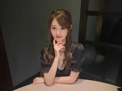 和库里长得越来越像怎么办?女主播小七:在线求答案