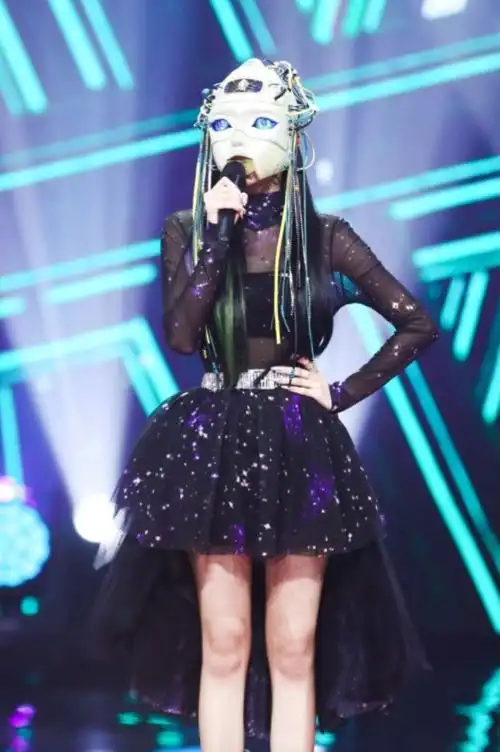 酷狗网友猜测霸道总裁很任性为李紫婷本周蒙面唱将揭晓