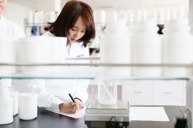 华熙生物的大本营济南#探寻华熙生物玻尿酸梦工厂#,有机会走进实验室