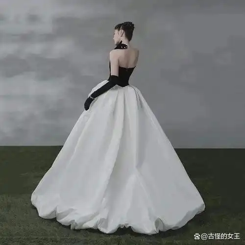 黑色晚礼服轻奢小众拖尾赫本风宴会年会高端公主抹胸礼服