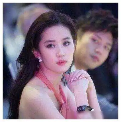 刘亦菲我家里最丑照片让我改变看法神仙颜值