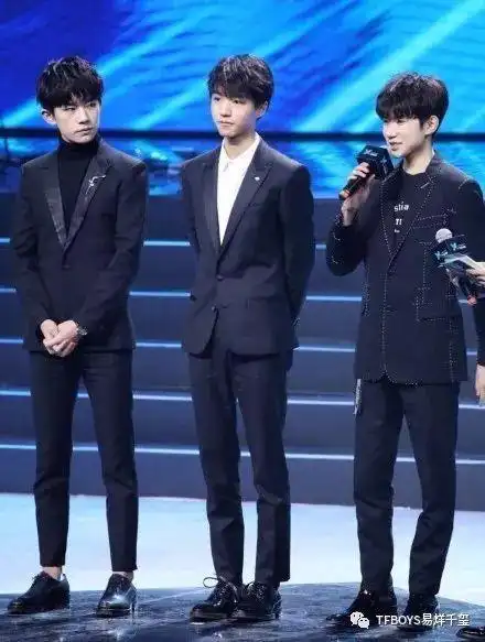 实际上头大肩窄,瘦矮,这9位男星太可惜了|张艺兴|黄晓明|鹿晗|王源