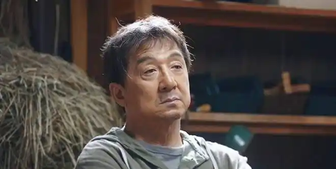 扶不起的星二代,明星父母豁出老脸,毁了晚节,换来一地鸡毛|成龙|陈红