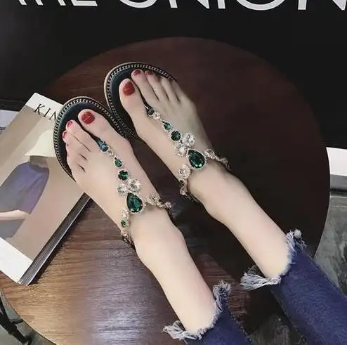 你的脚究竟适合什么鞋?原来希腊脚才算"美女脚",穿高跟鞋太美