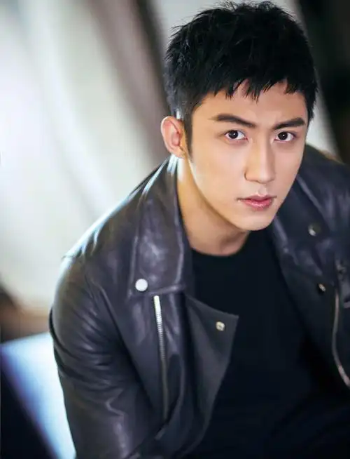 眼下有许多的小鲜肉都是大家很喜欢的,并且也可以在许多的影视剧中