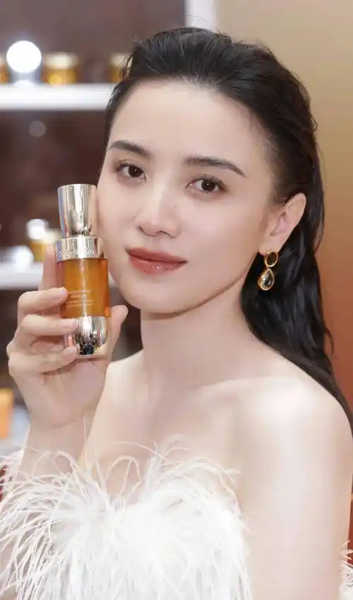 宋佳2023年05月03日 精美图集 优雅靓丽_电影_中国_联合国