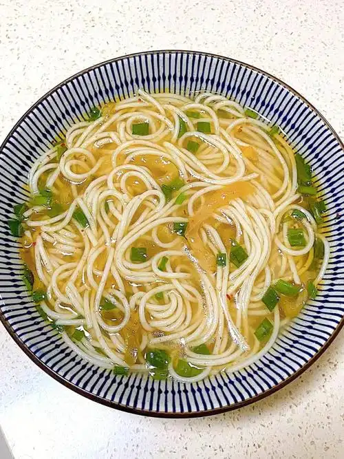 榨菜清汤面🍜推荐给所有爱吃面的姐妹!!