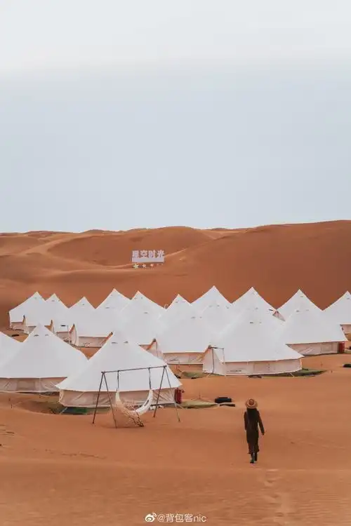 藏在腾格里沙漠里的火车,居然是一家酒店这次来中卫,发现好多沙漠里的