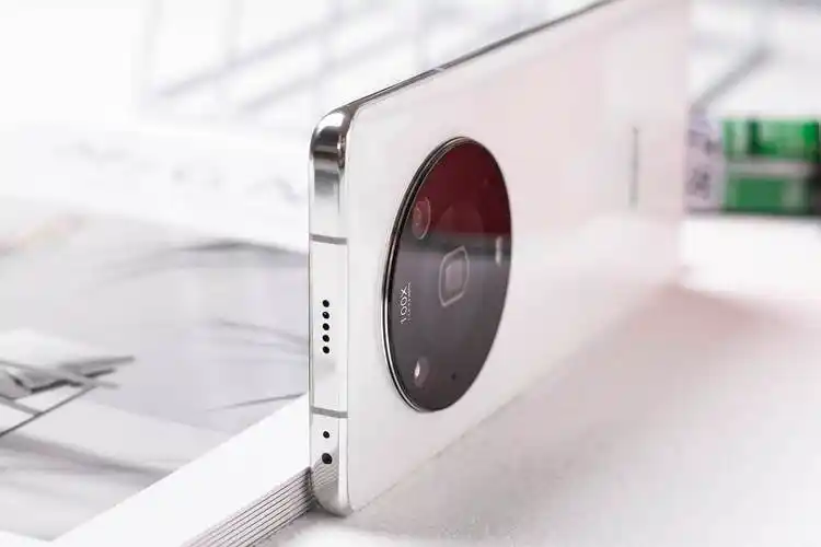 潜望式长焦之王上半年旗舰手机标杆荣耀magic4pro深度评测