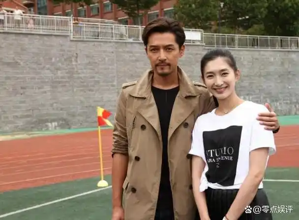 江疏影坦言最错误的决定就是和胡歌分开胡歌是我没照顾好她