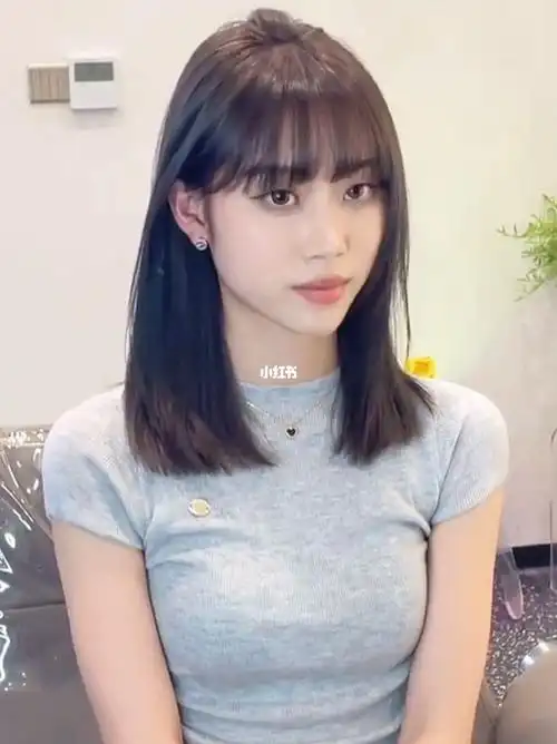 剪中长发必看!!直发也好看的发型推荐