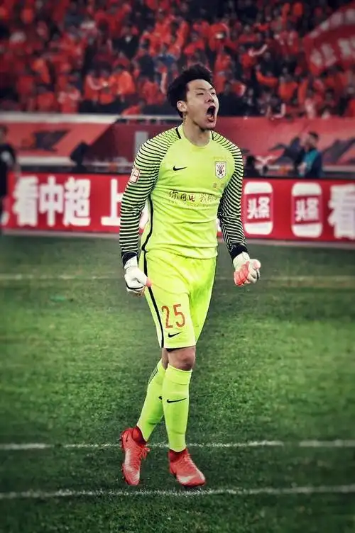 王大雷生日,鲁能官方送祝福 — 山东鲁能泰山|王大雷|刘军帅(u23)|懂