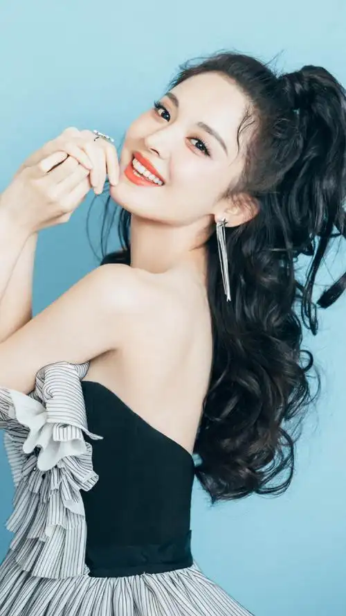 古力娜扎性感俏丽写真手机壁纸