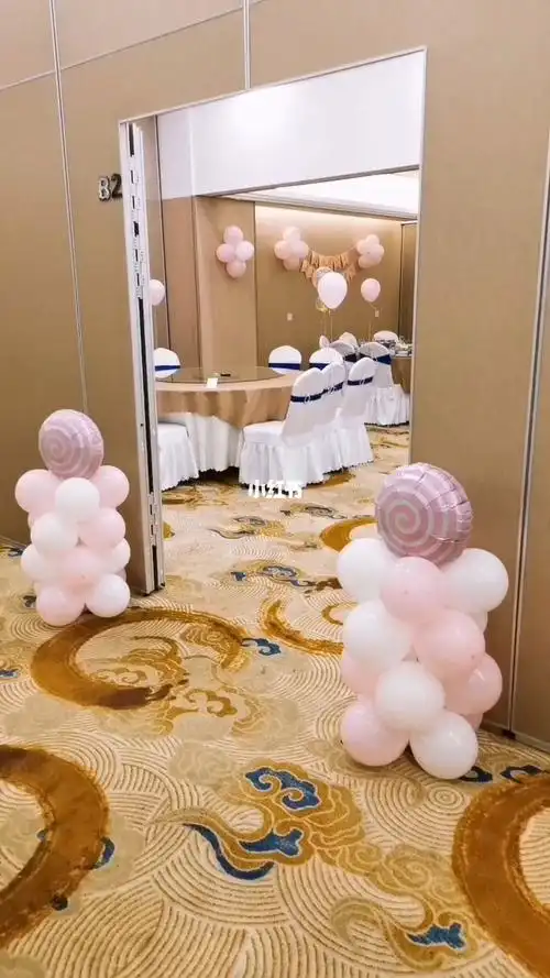 宝贝生日晚宴气球布置