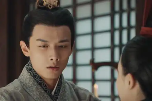 皓镧传公子逸母亲是怎么死的?元少妃的死因和殷小春有什么关系?