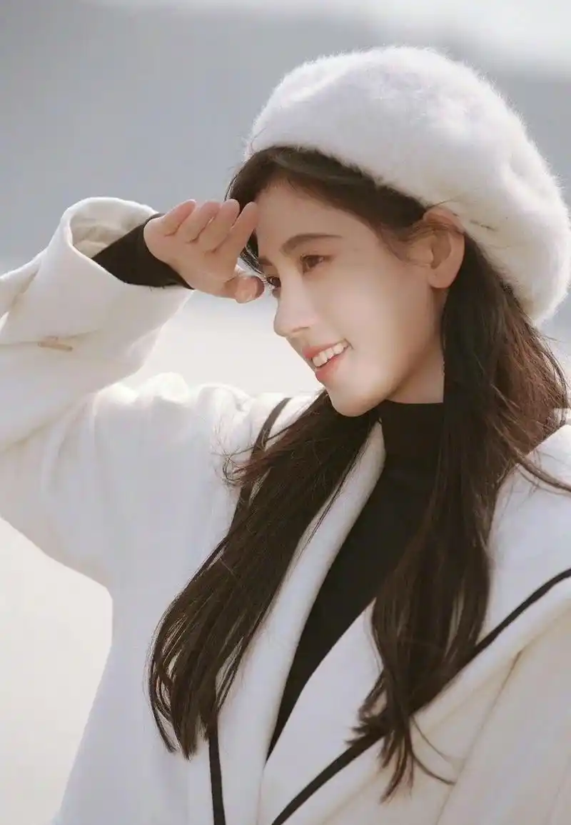 坏情绪不能像歌一样分享给别人#鞠婧祎 #侧颜#若把你 - 抖音