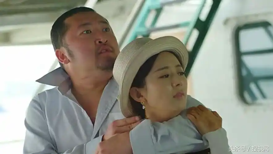 胭脂剧情分集介绍(胭脂第一集剧情 蓝胭脂参加冯曼娜的生日) | 红五