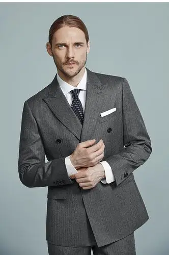 西装套装男士双排扣纯羊毛西服男深灰色商务装修身新郎结婚礼服定制款
