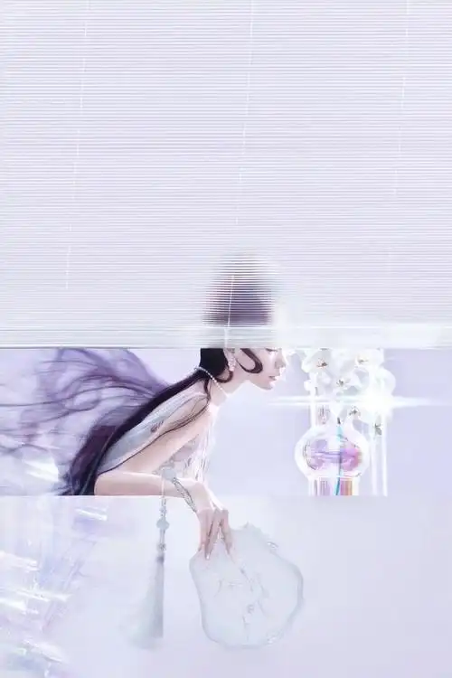 戚薇最新大片96!珍珠人鱼妆77黑长直,姐姐好美!